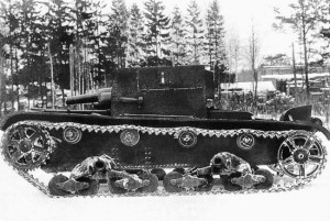 артиллерийский танк (САУ) АТ-1 на полигонных испытаниях
