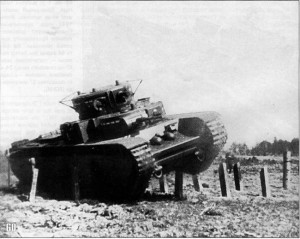 танк Т-35 на маневрах